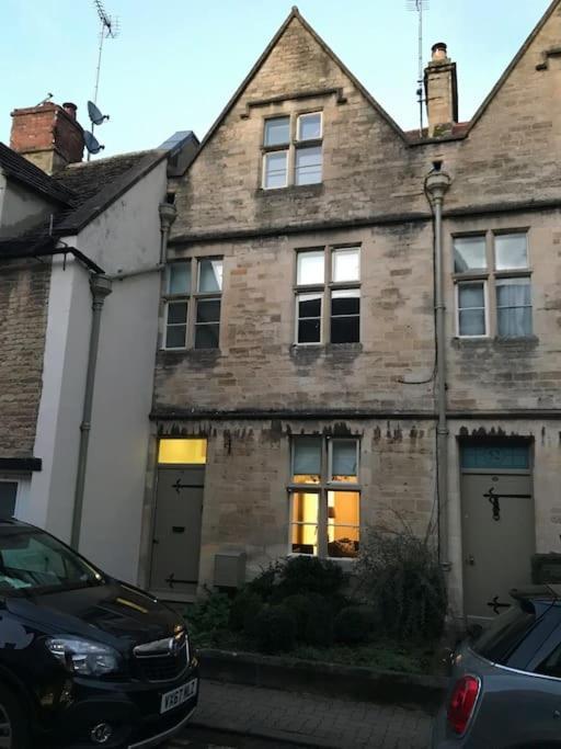 Beautiful House, Cirencester Centre, Parking Экстерьер фото