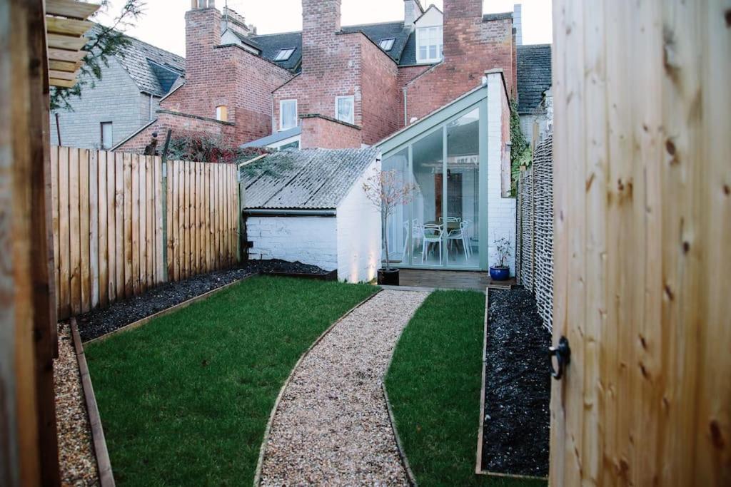 Beautiful House, Cirencester Centre, Parking Экстерьер фото